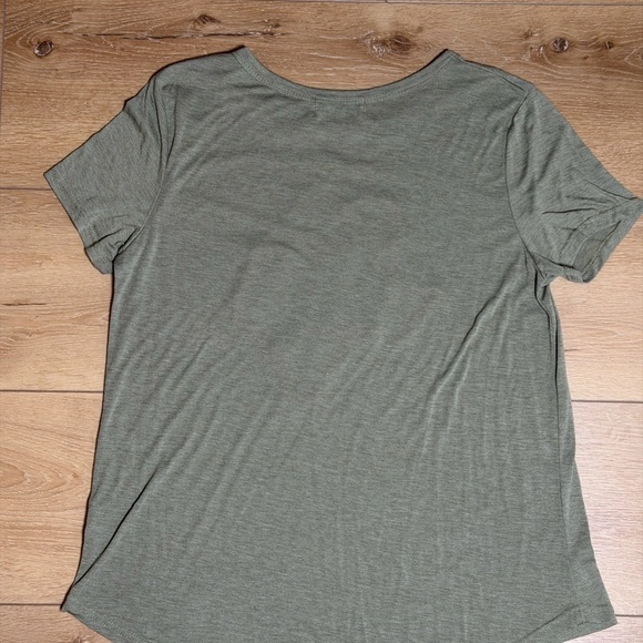 Southern Grace Texas Tee XL | Floral Cactus Texas Shirt | Gray Short Sleeve - Picture 3 of 5